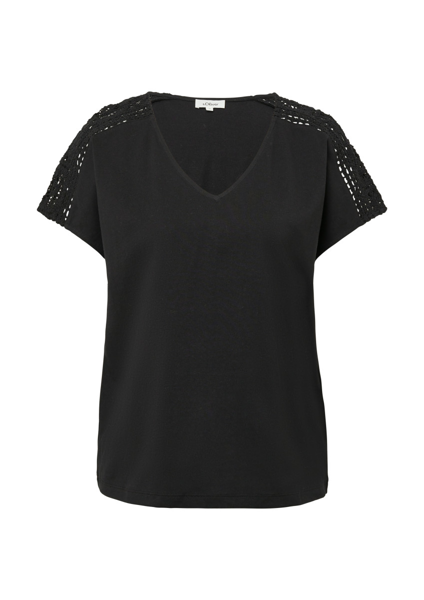 T-Shirt mit Häkelspitze