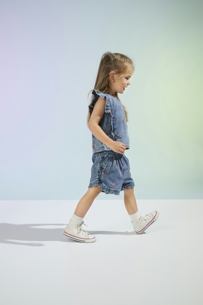 Shorts "Cherry Frill"