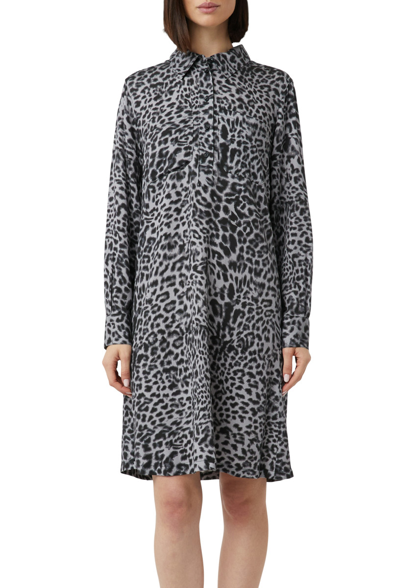 Hemdblusenkleid mit Leo-Print