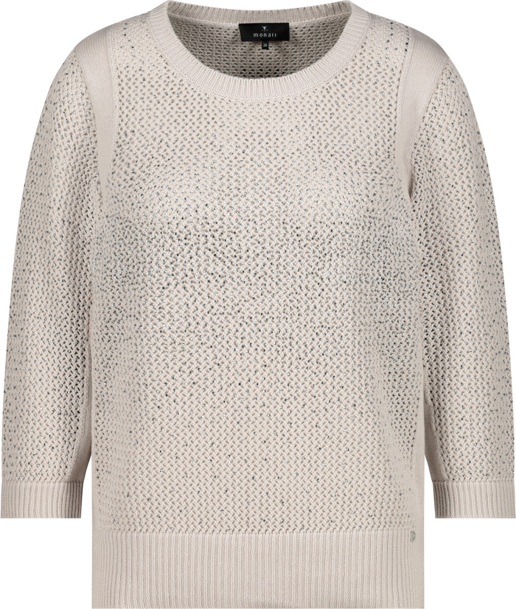 Strickpullover mit Schmuck