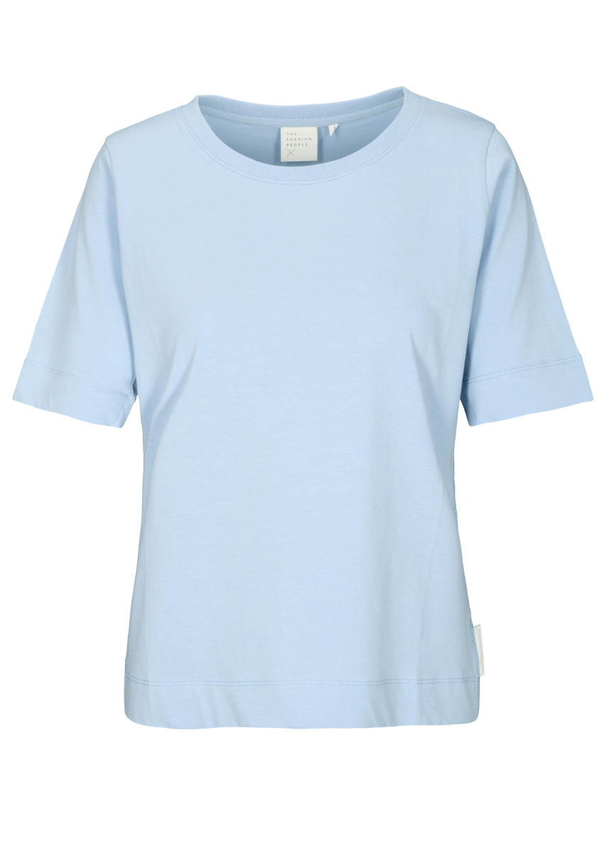 T-Shirt hellblau