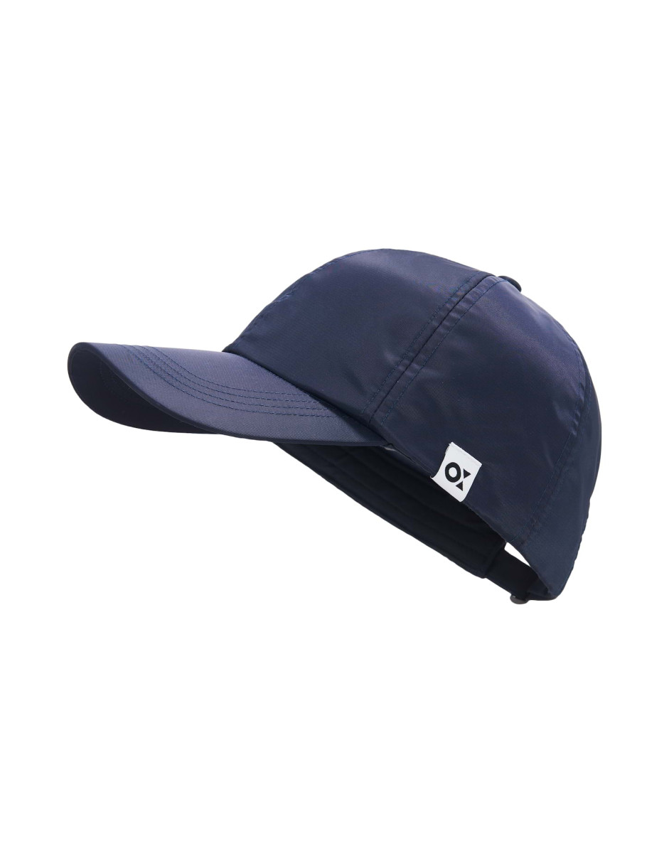 Cap "Aluri"