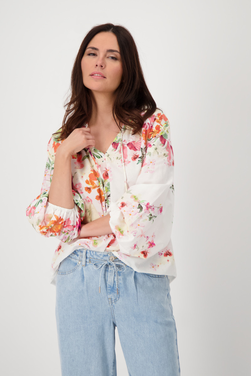 Bluse mit Blumenmotiv