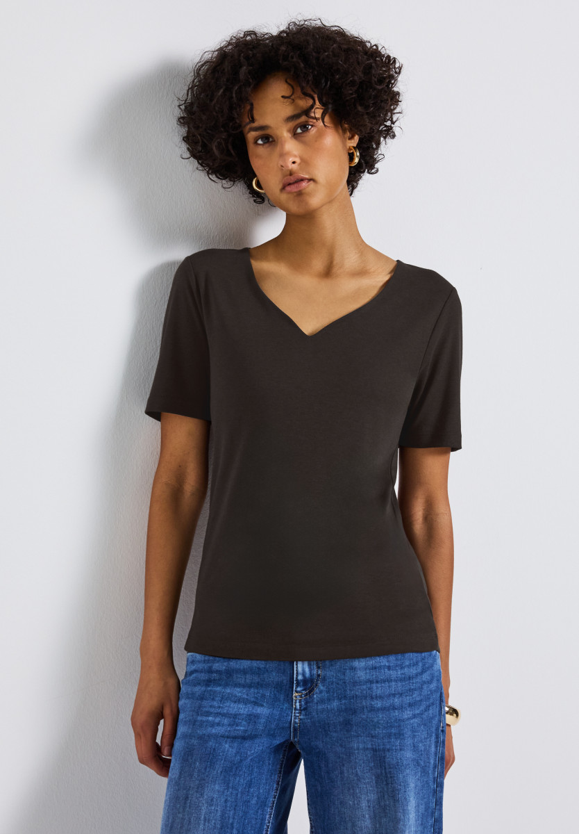 T-Shirt mit Herzausschnitt
