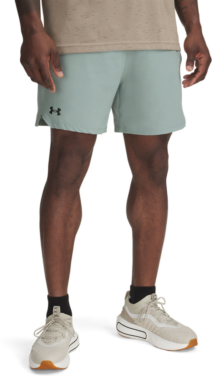 Shorts Grün