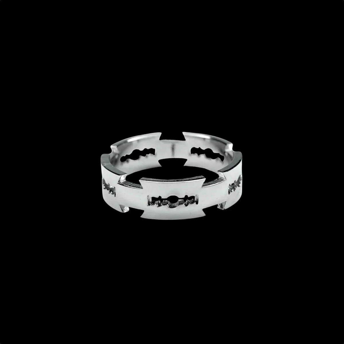 Ring "Razor Blade" 21