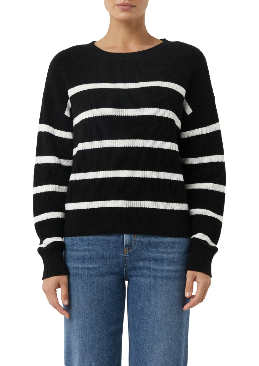 Gestreifter Strickpullover