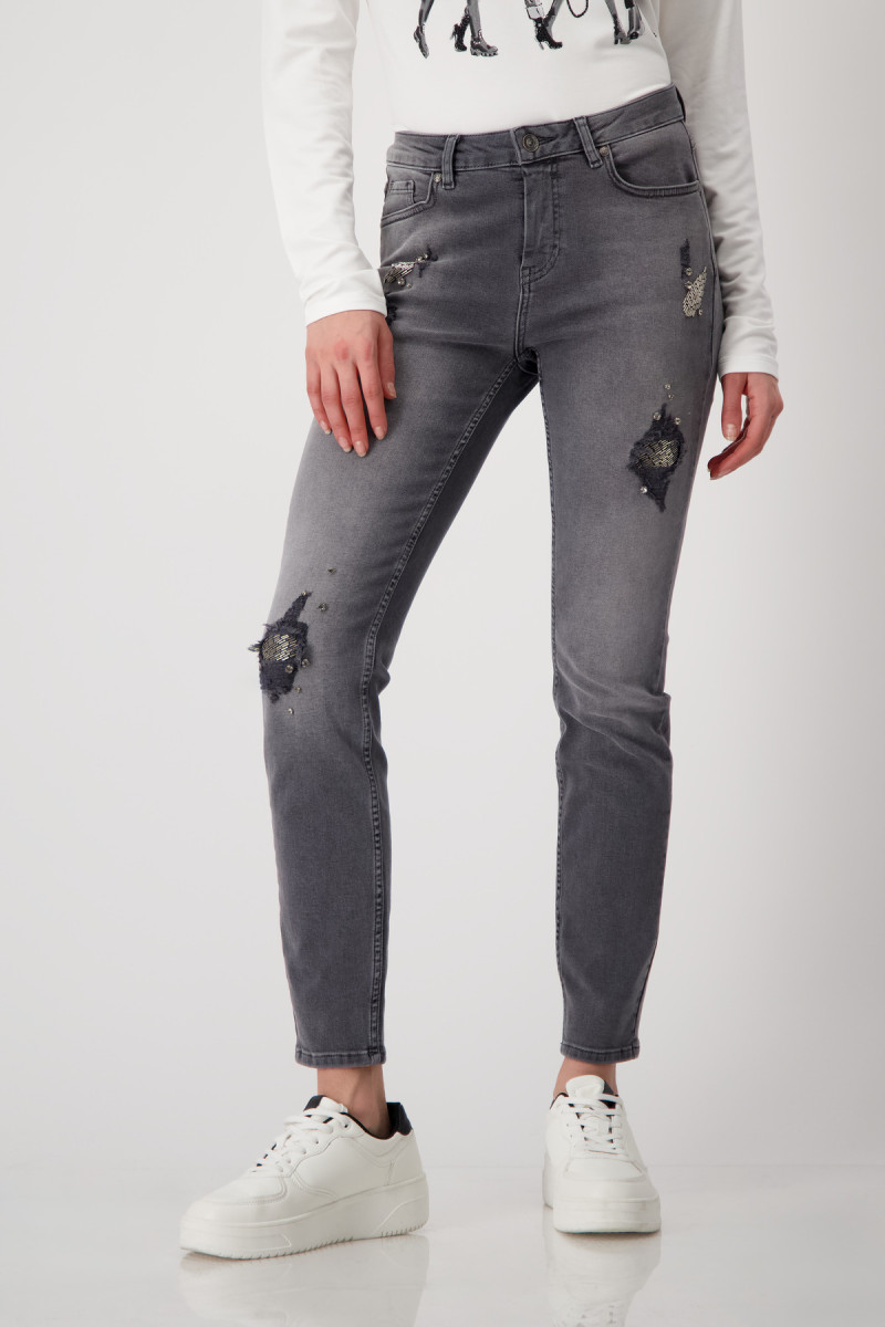 Jeans mit Destroyed-Look