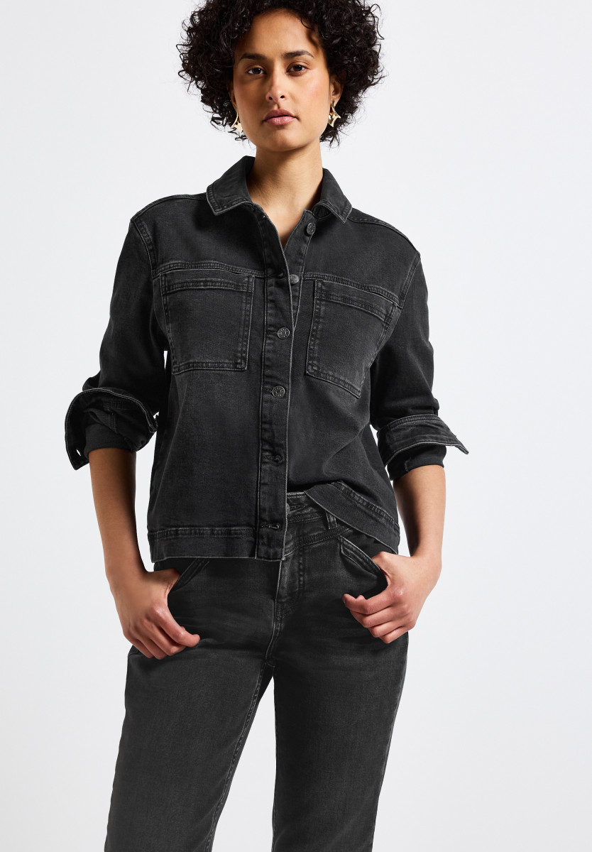 Jeansjacke mit Brusttaschen