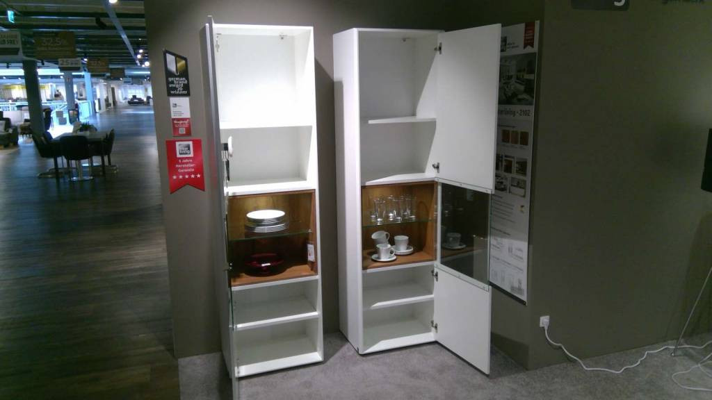 2x Vitrine "IL2102"