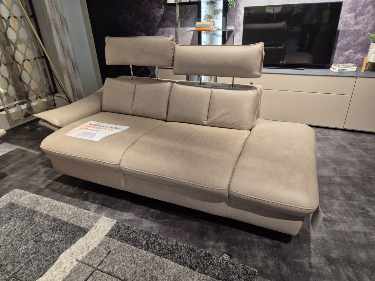 Recamiere links "IL 4058"