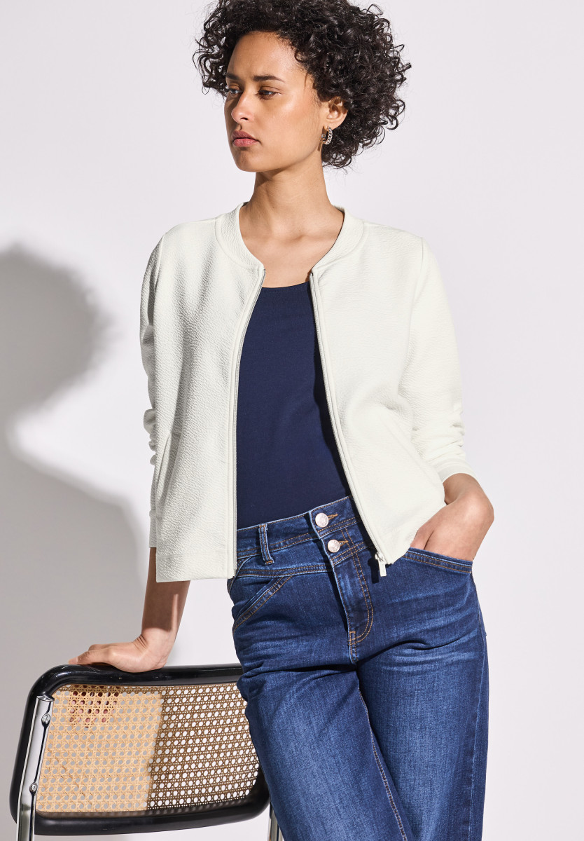 Leichte Strukturjacke