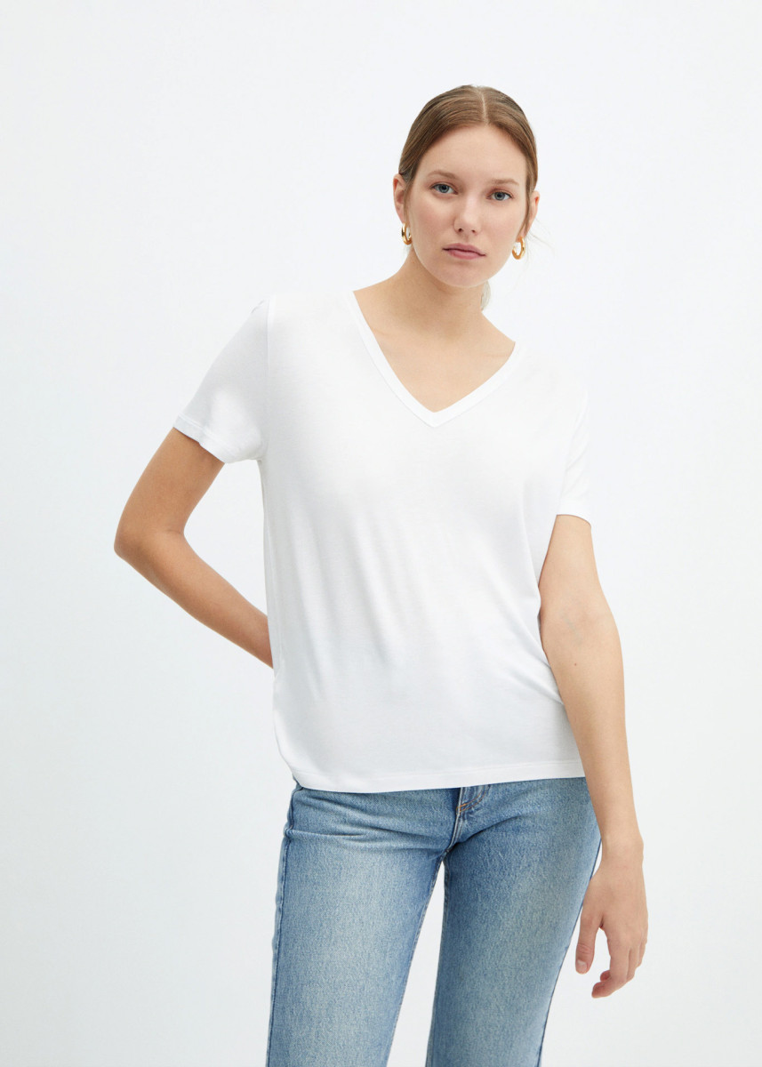 T-Shirt mit V-Ausschnitt weiß