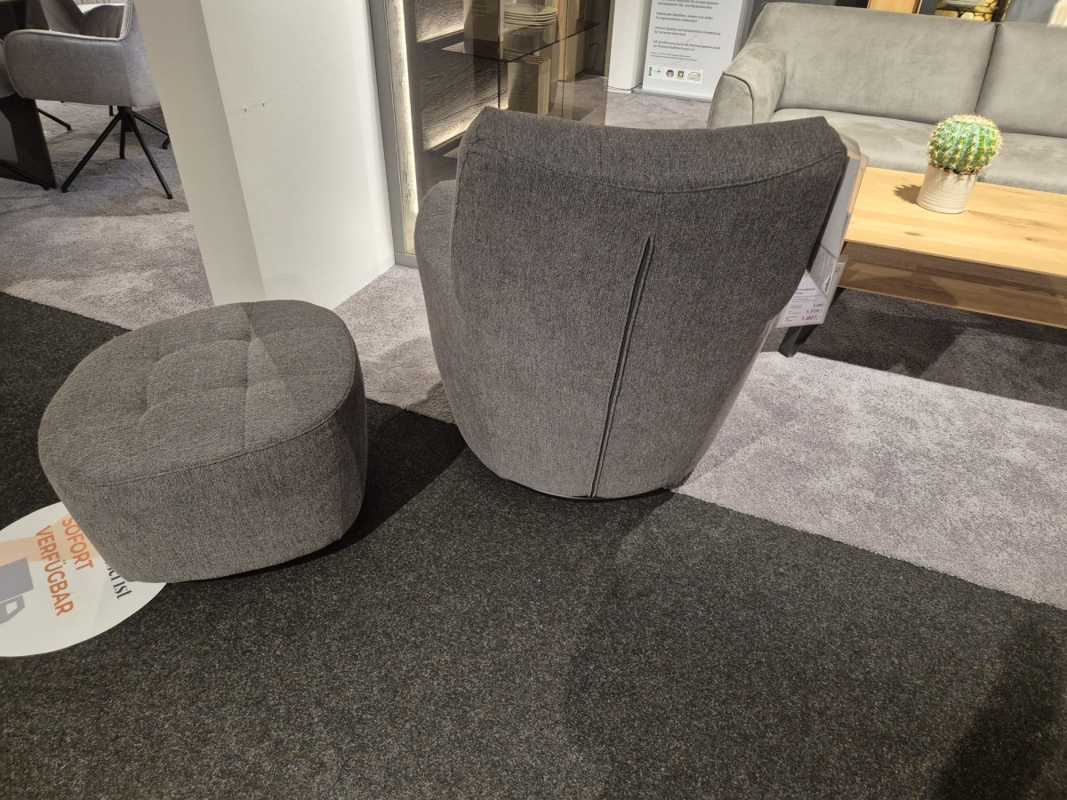 Sessel + Hocker "Agent"