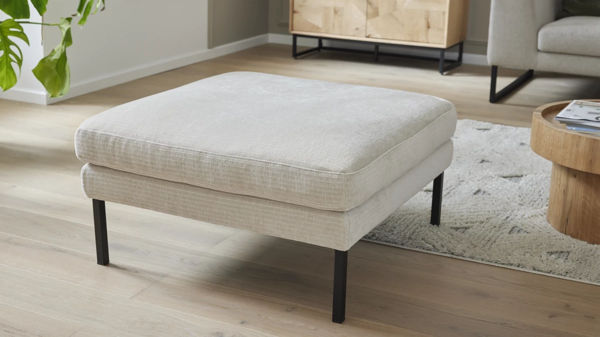 No. 4101 - Hocker