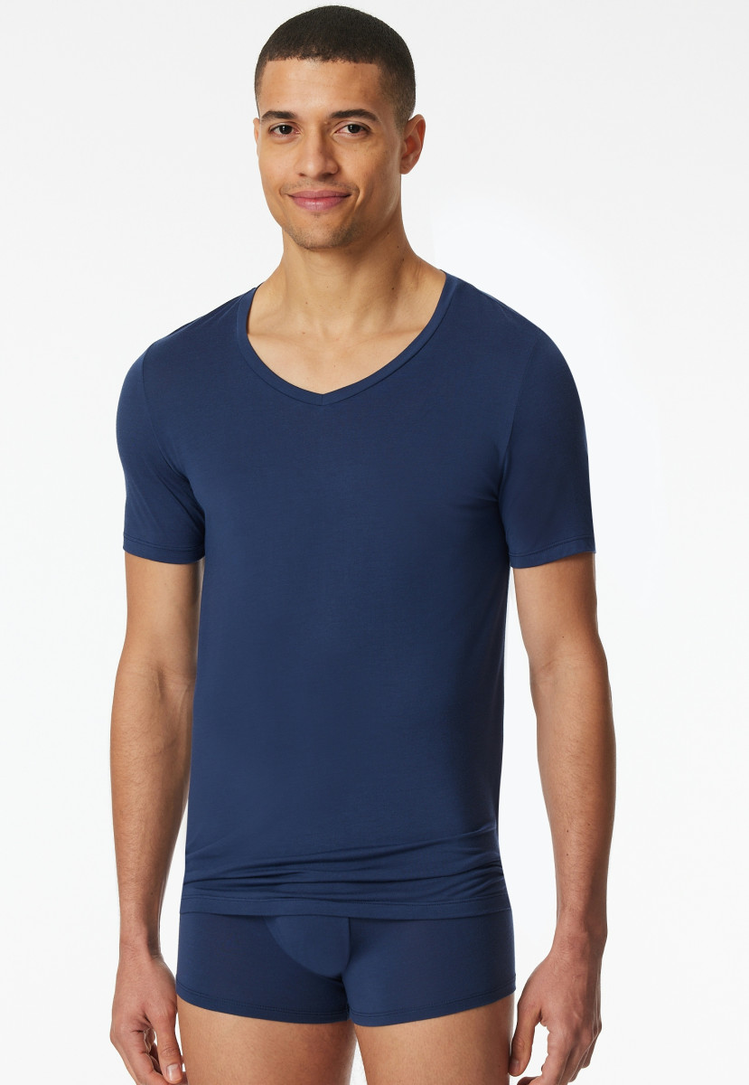 Shirt mit V-Ausschnitt