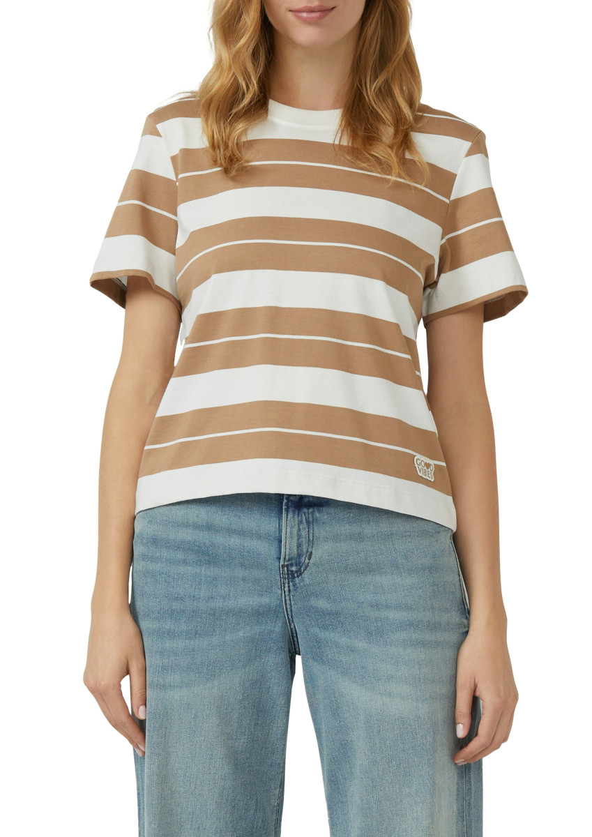 T-Shirt mit Patch braun