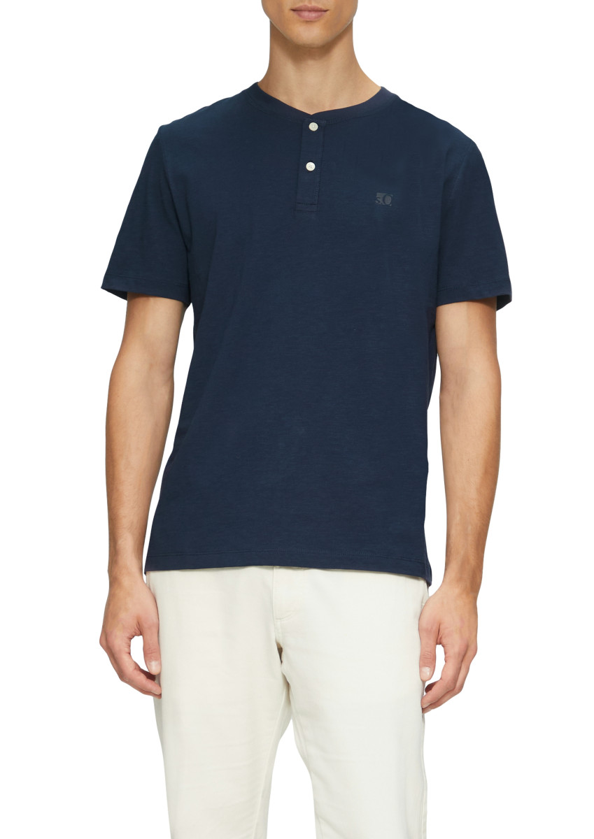 Henley-Shirt