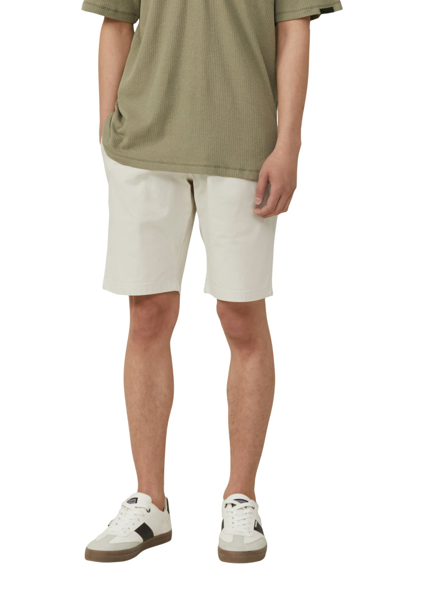Chino-Shorts
