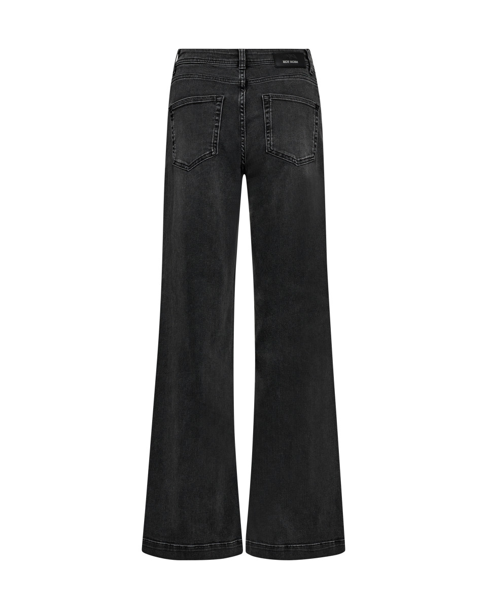 Deluxe Jeans