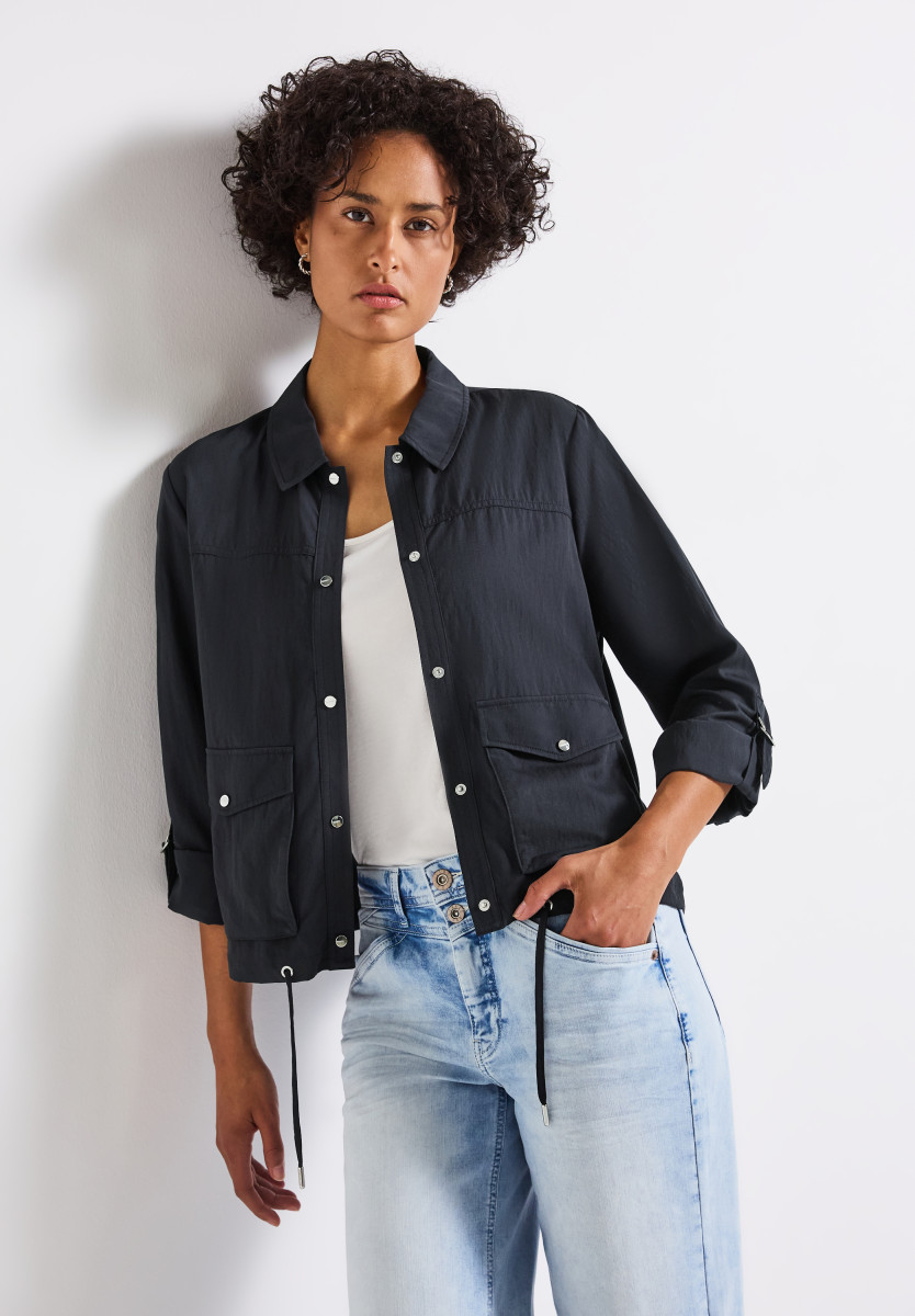 Leichte Strukturjacke