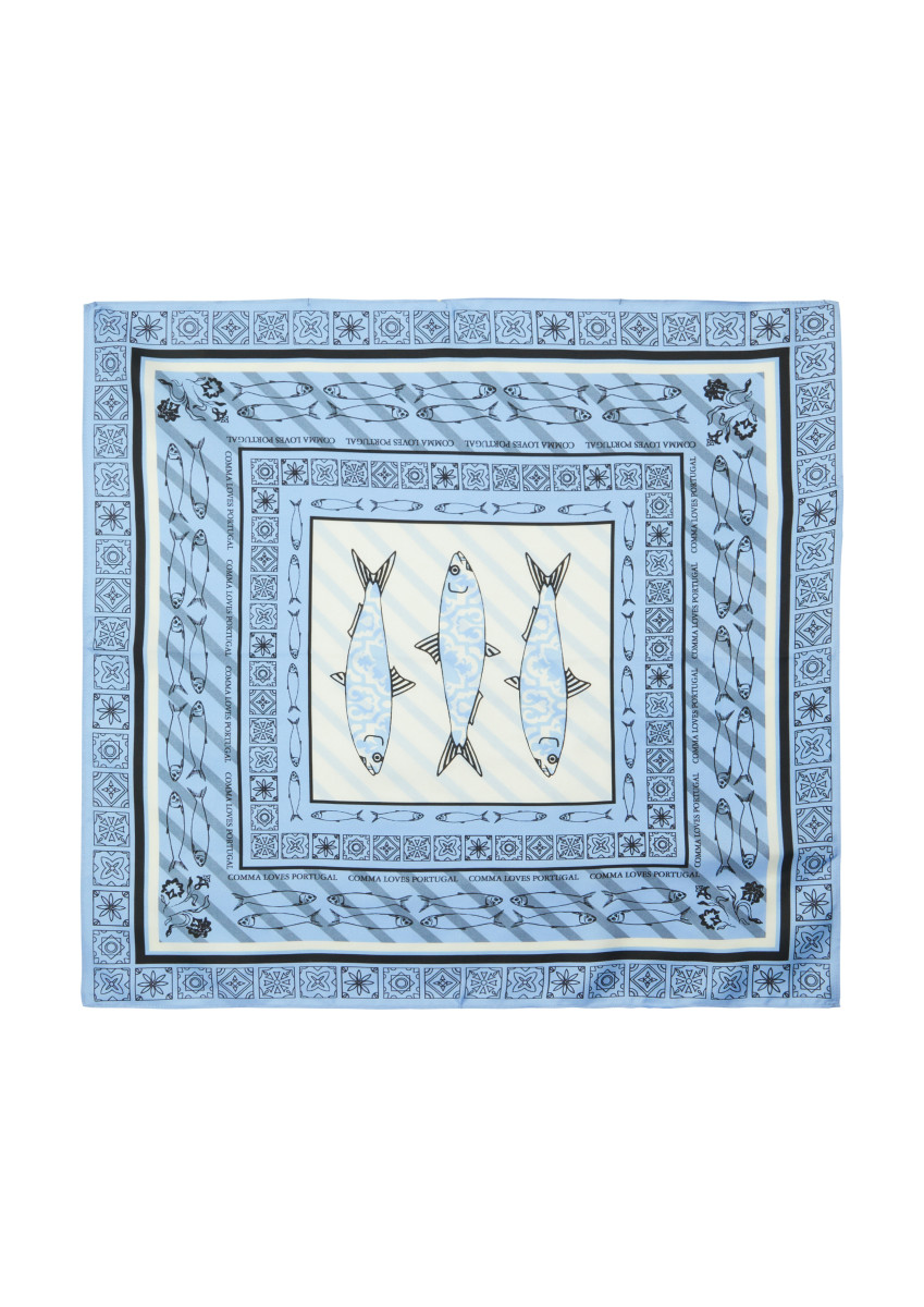 Ornamental gemusterter Seidenschal