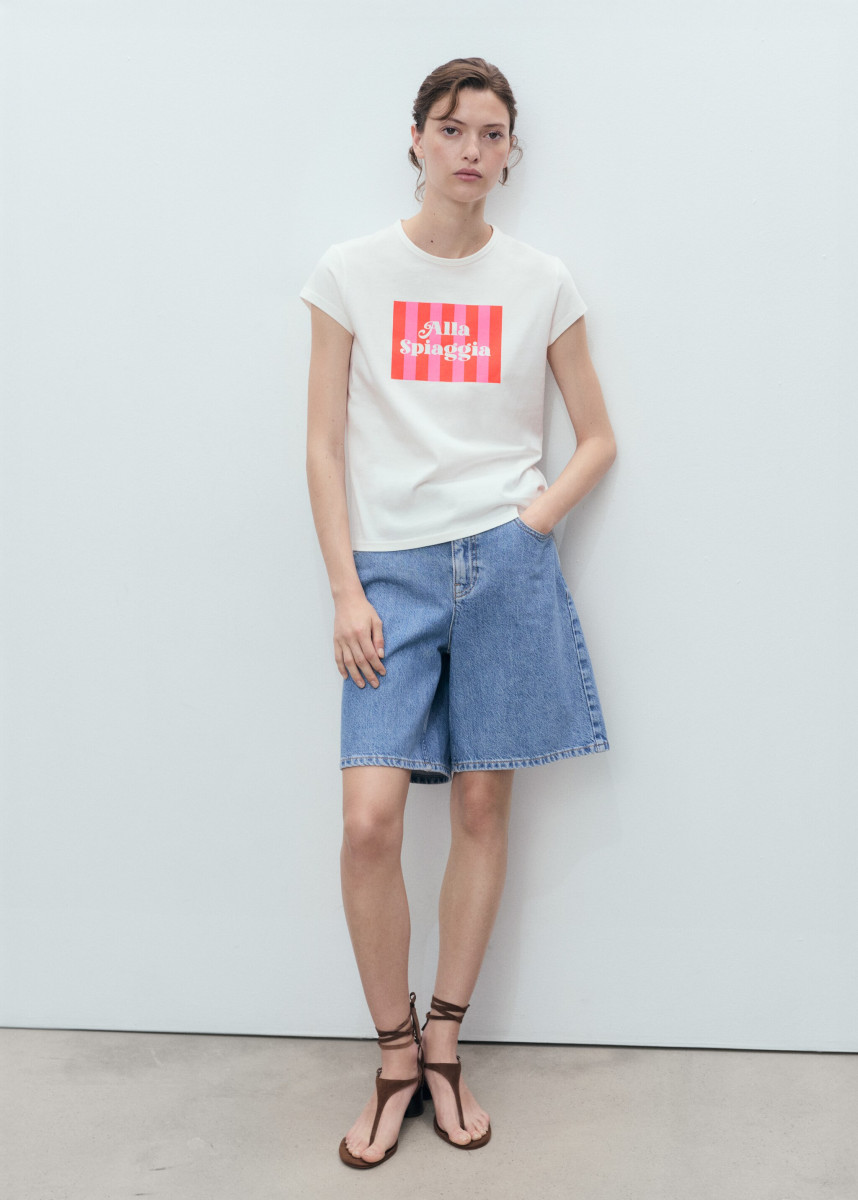 T-Shirt "Illustra" rot