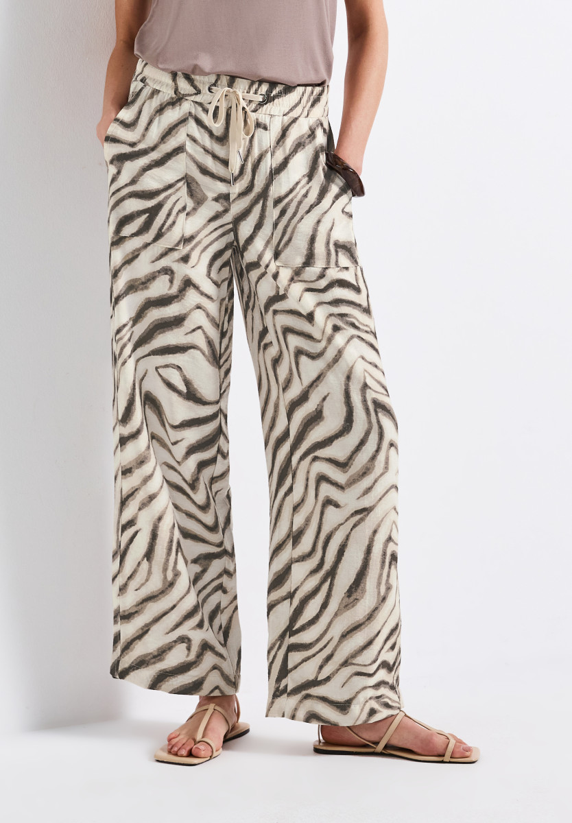 Wide Leg Crepe Hose