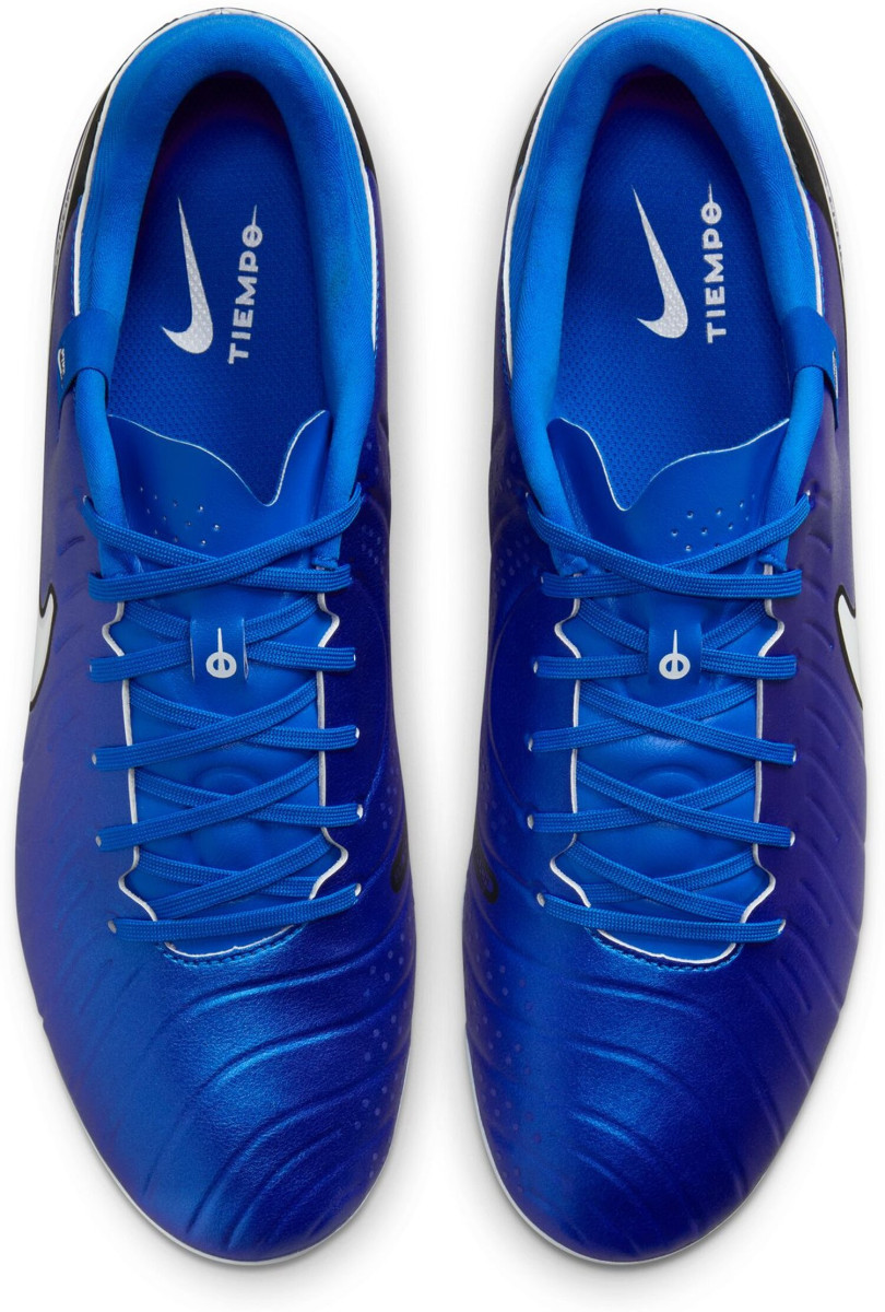 Fußball-Rasenschuhe "Legend 10"