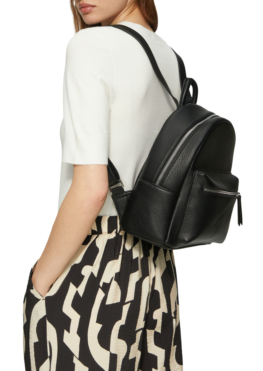 Rucksack in feinem Strukturmuster