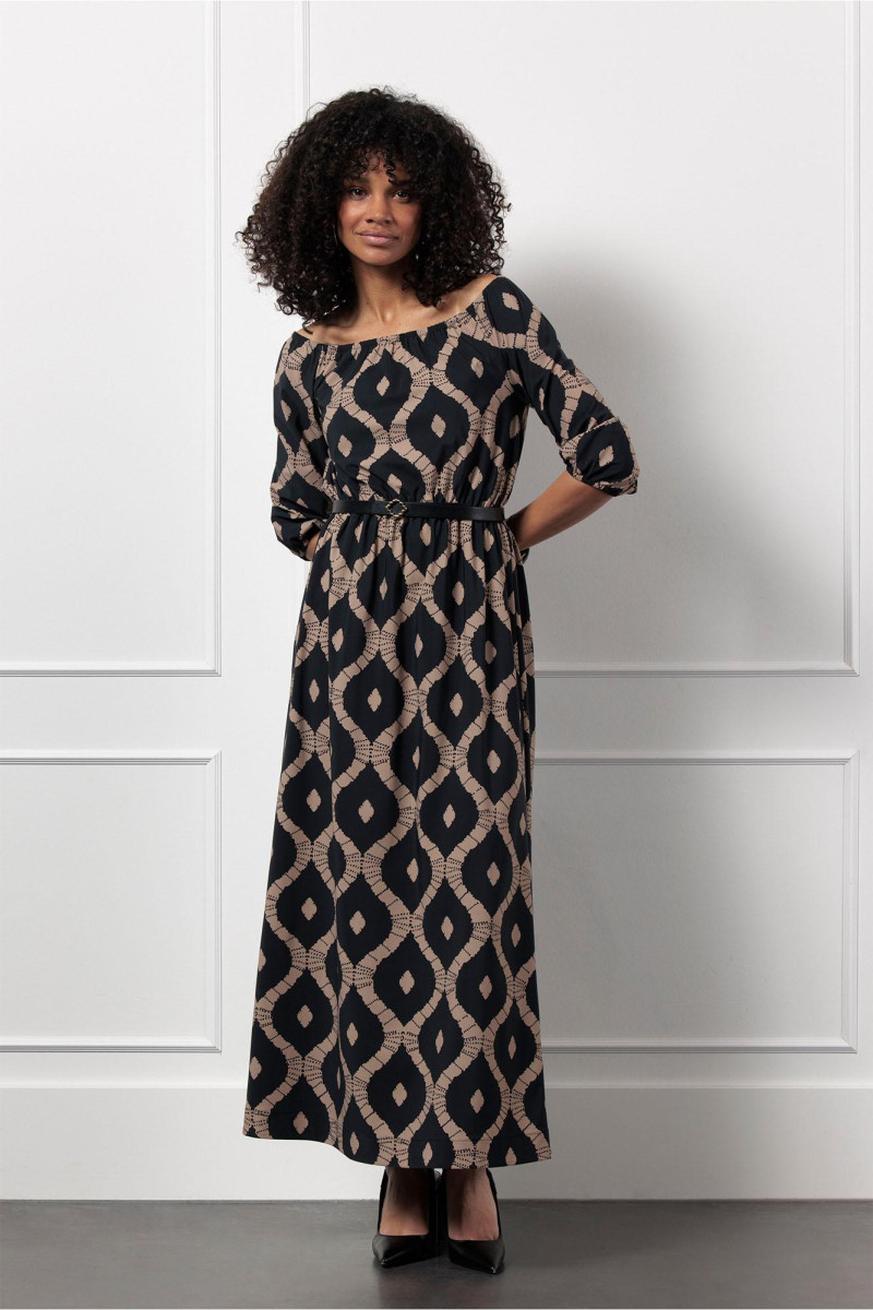 Kleid mit Batikmuster