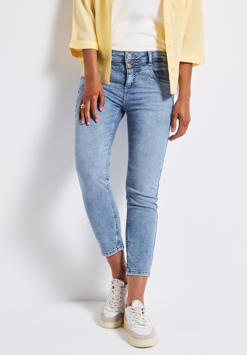 7/8 Slim Fit Jeans