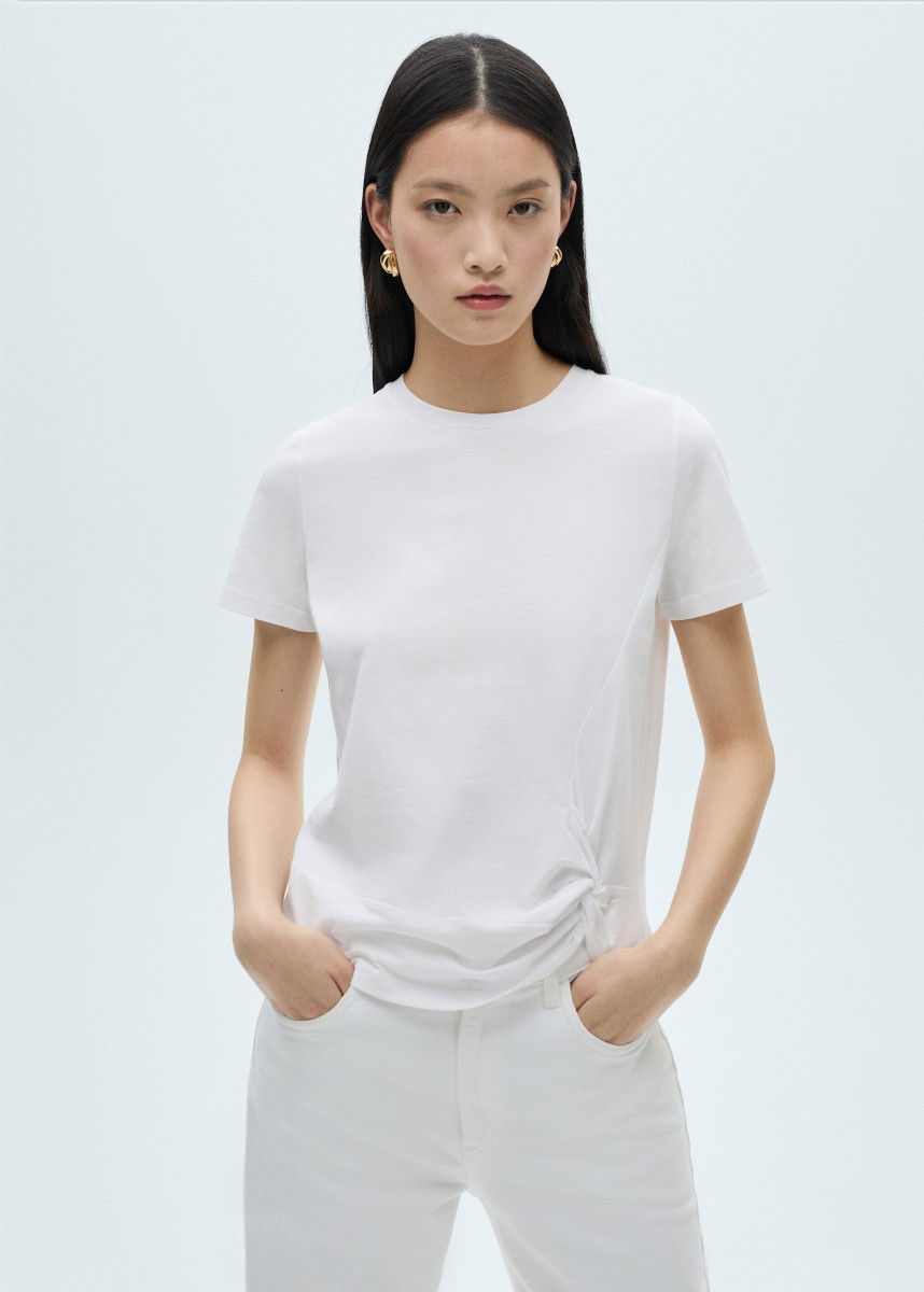 T-Shirt mit Knotendetail
