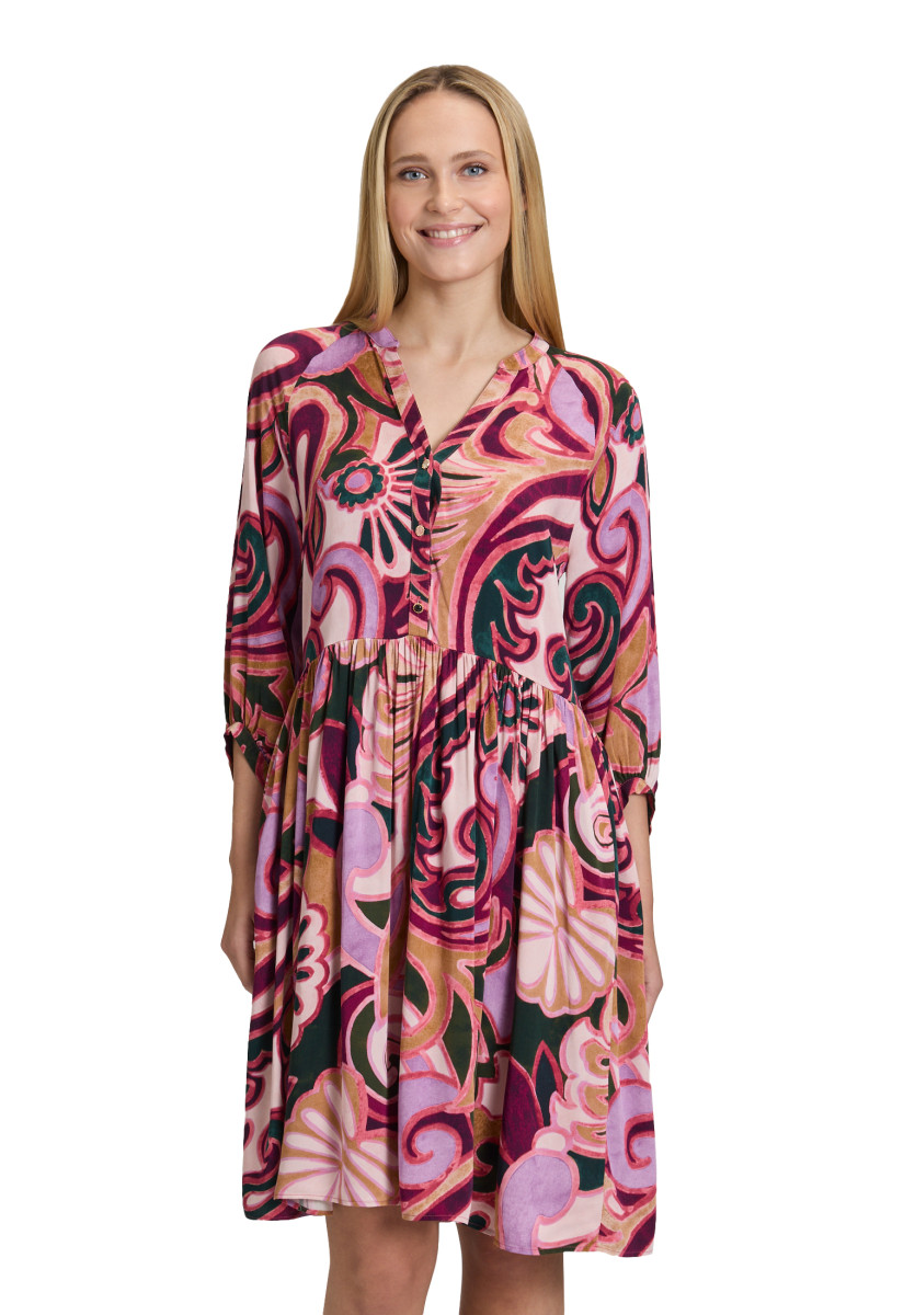 Blusenkleid