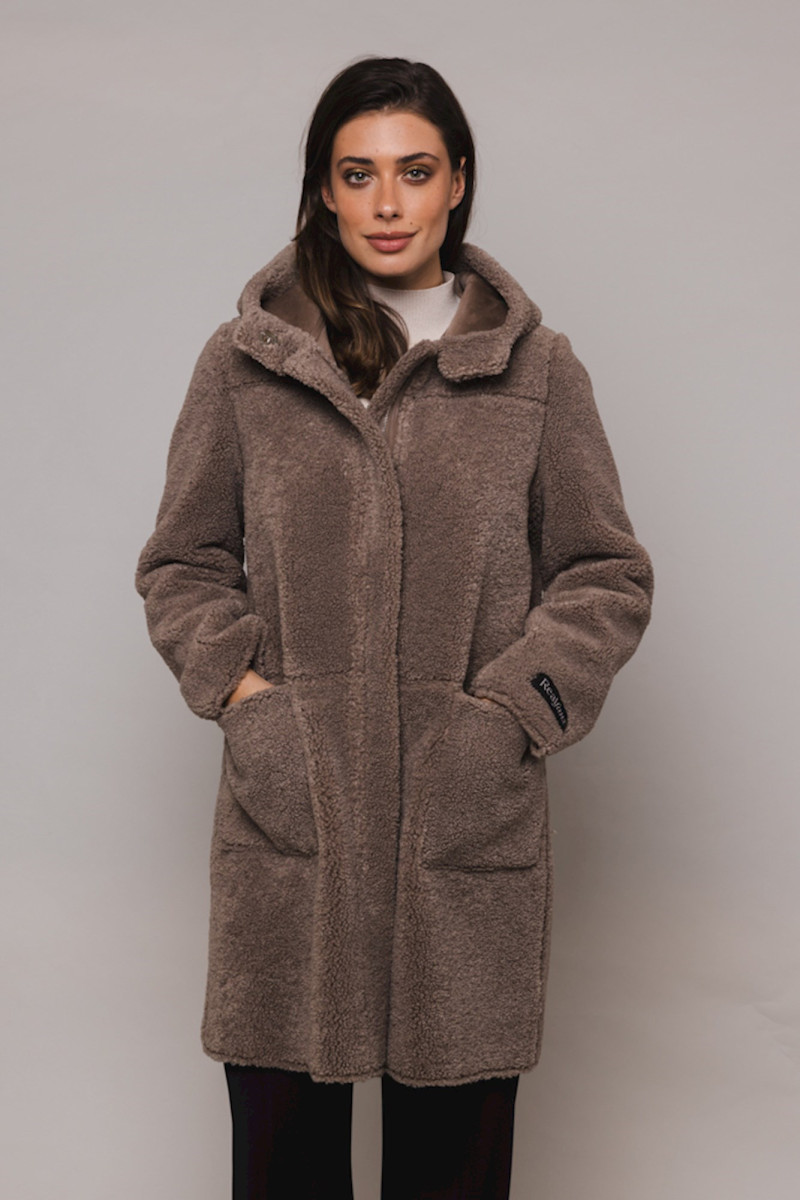 Mantel aus Fake Fur