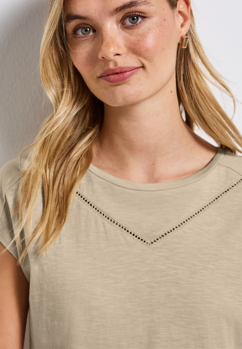 Shirt mit Dekotape