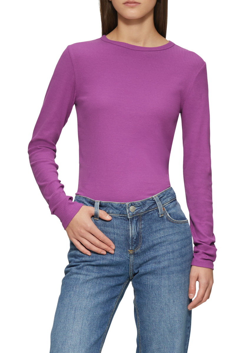 Schmal geschnittenes Rippshirt