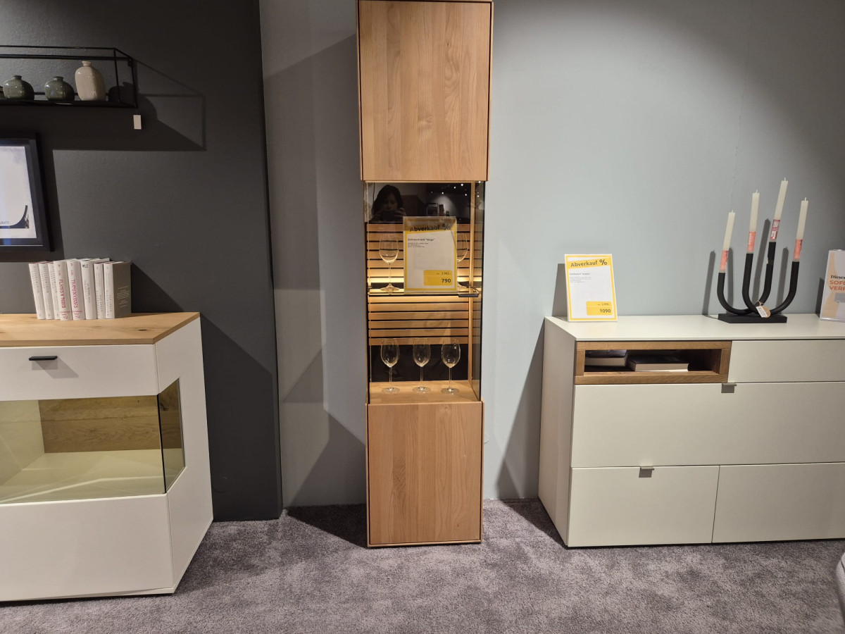 Zeilenschrank "Wega"