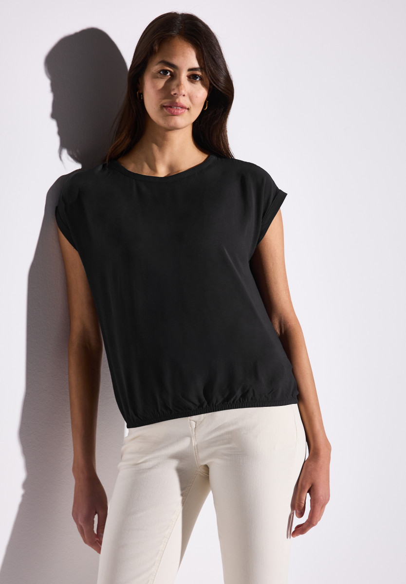 Bluse mit elastischem Saum