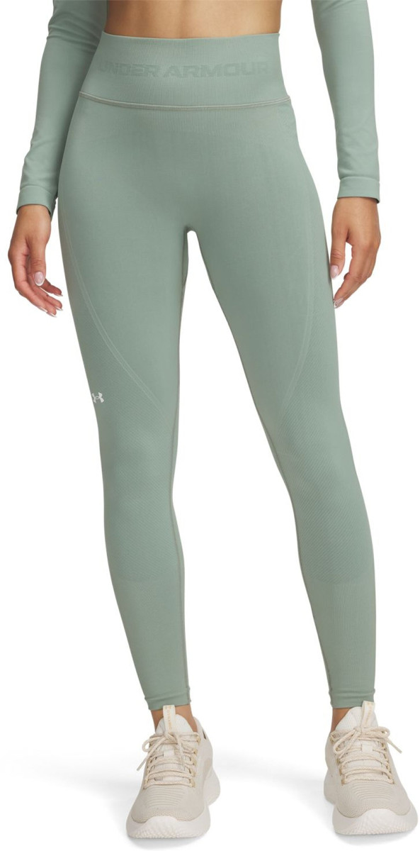 Tight seamless