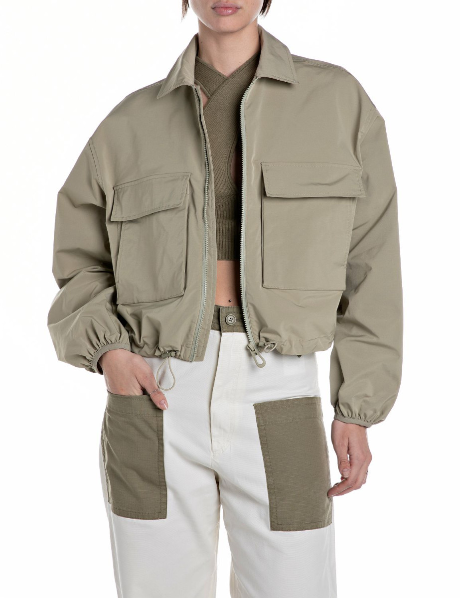 Leichte Jacke