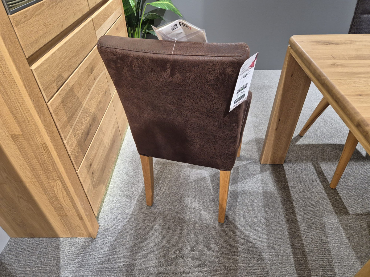 Stuhl "Gia"